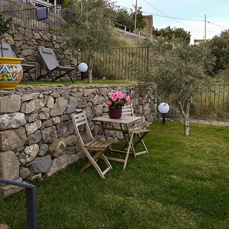 Paradisea Rocco's Villa Taormina