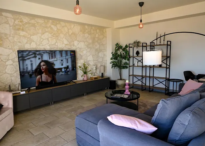 Paradisea Rocco's * Ταορμίνα