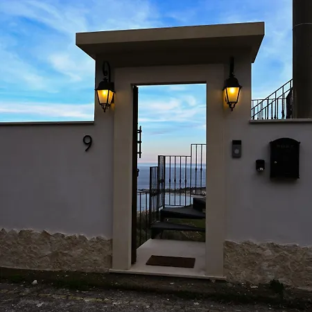 ヴィラ Paradisea Rocco's タオルミーナ